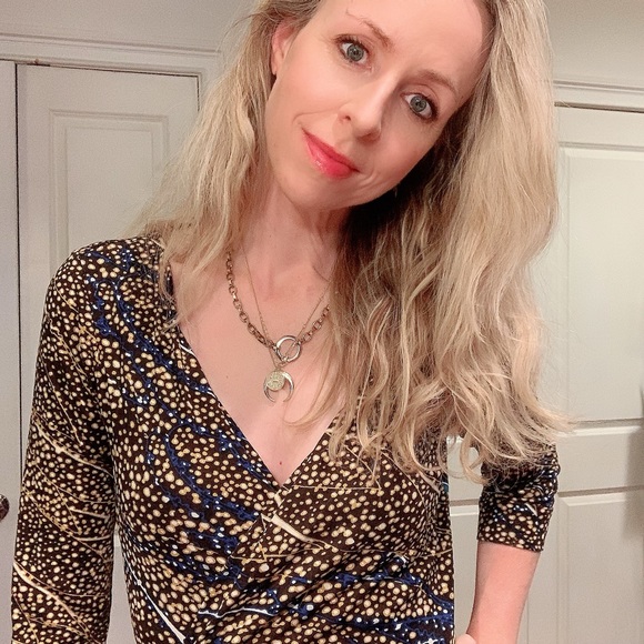 Diane Von Furstenberg silk wrap dress - Picture 3 of 6